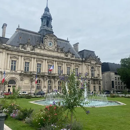 Entier - Jean-jaures - Centre * Tours